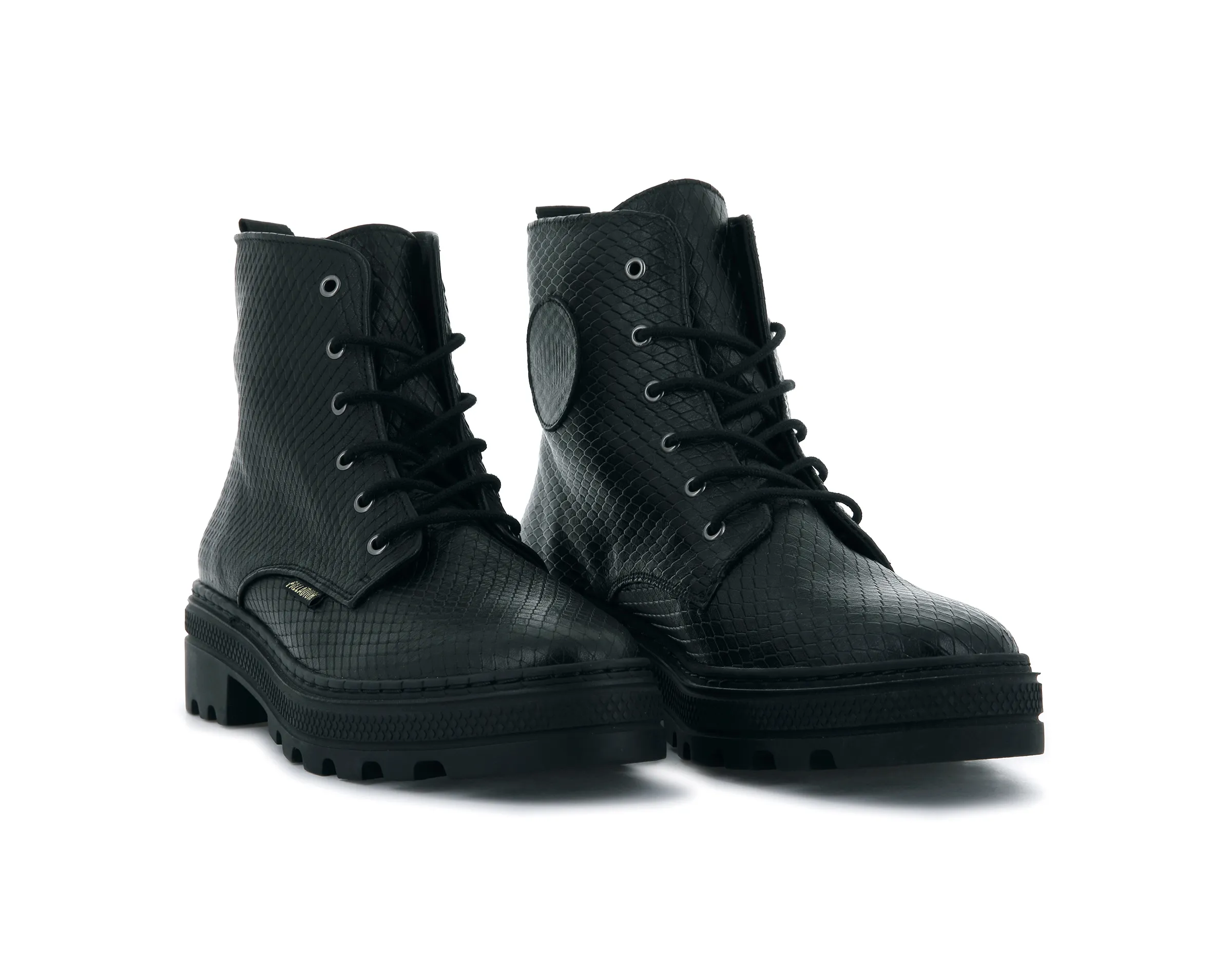 96956-001-M | PAMPA CULT HI EMB | BLACK/BLACK