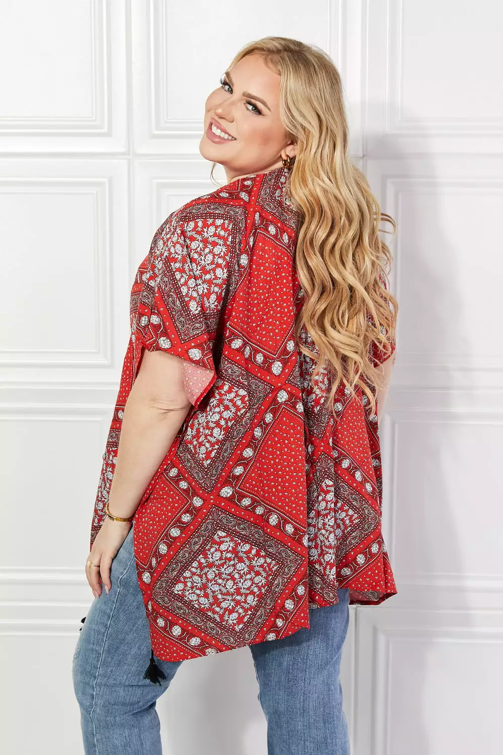 Justin Taylor Paisley Design Kimono in Red