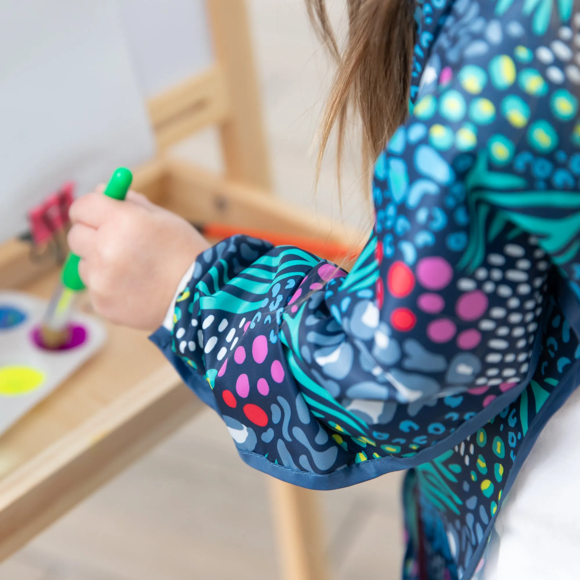 Long-Sleeved Art Smock: Animal Prints