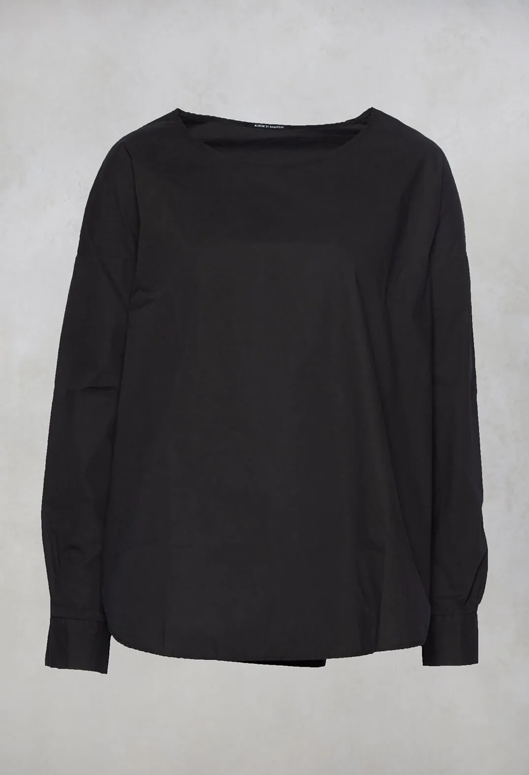 Long Sleeved T-Shirt in Black