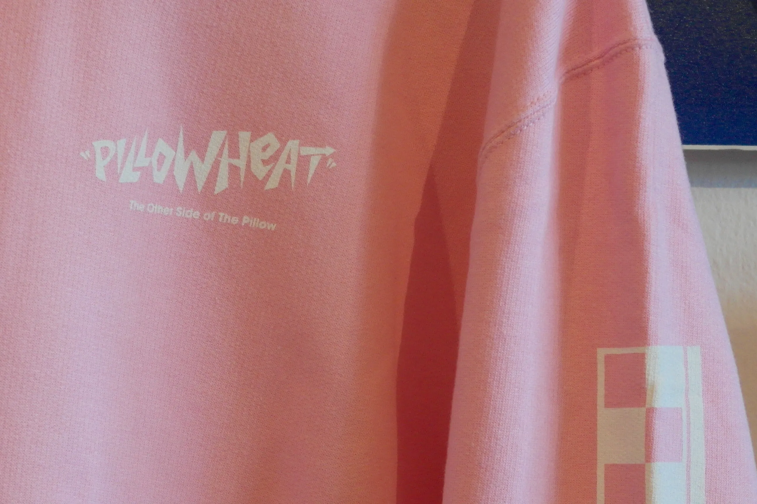 pillowHeat (un)authorized dealer hoody pink ~ S, M, L, XL, XXL, XXXL